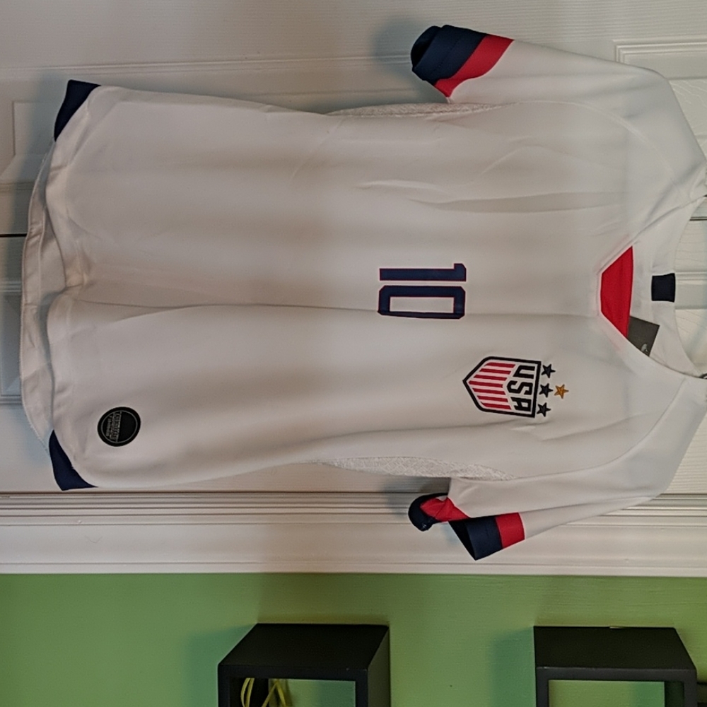Usa women's soccer shirt